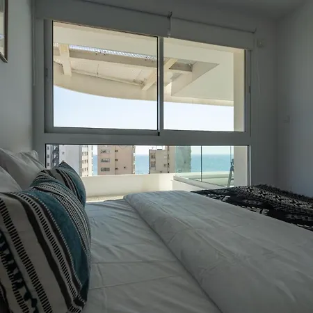 Oyster 1-br In 아파트 라르나카