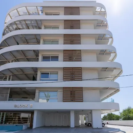 Oyster 1-br In *