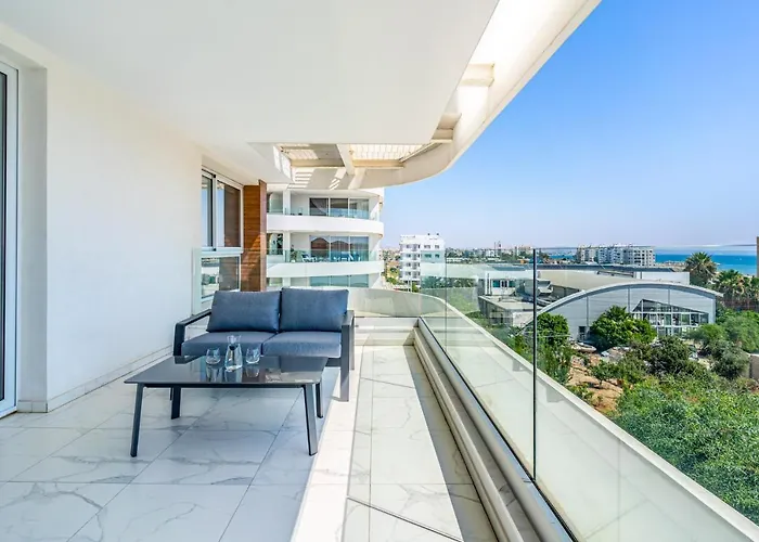 Oyster 1-br In Larnaca